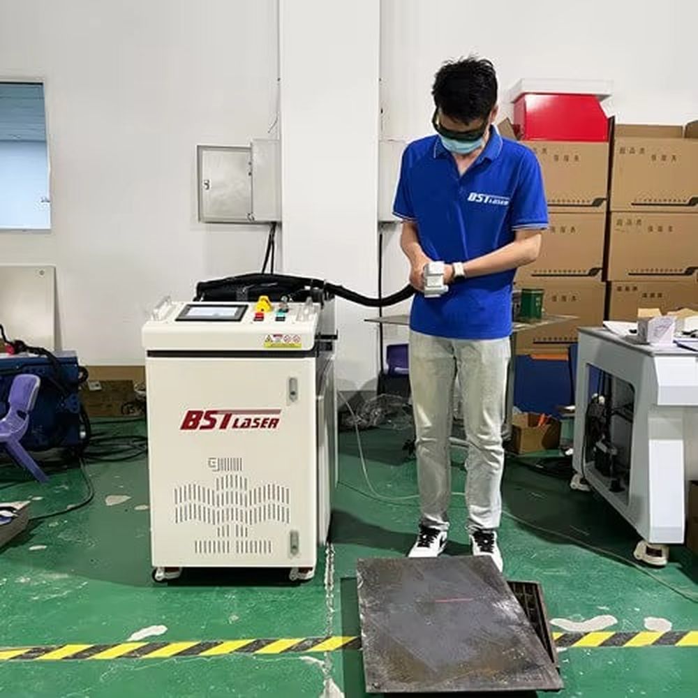 1KW 2KW 3KW Industrial Removal - مراجعة Industrial Laser Cleaning Machine Price وسعره