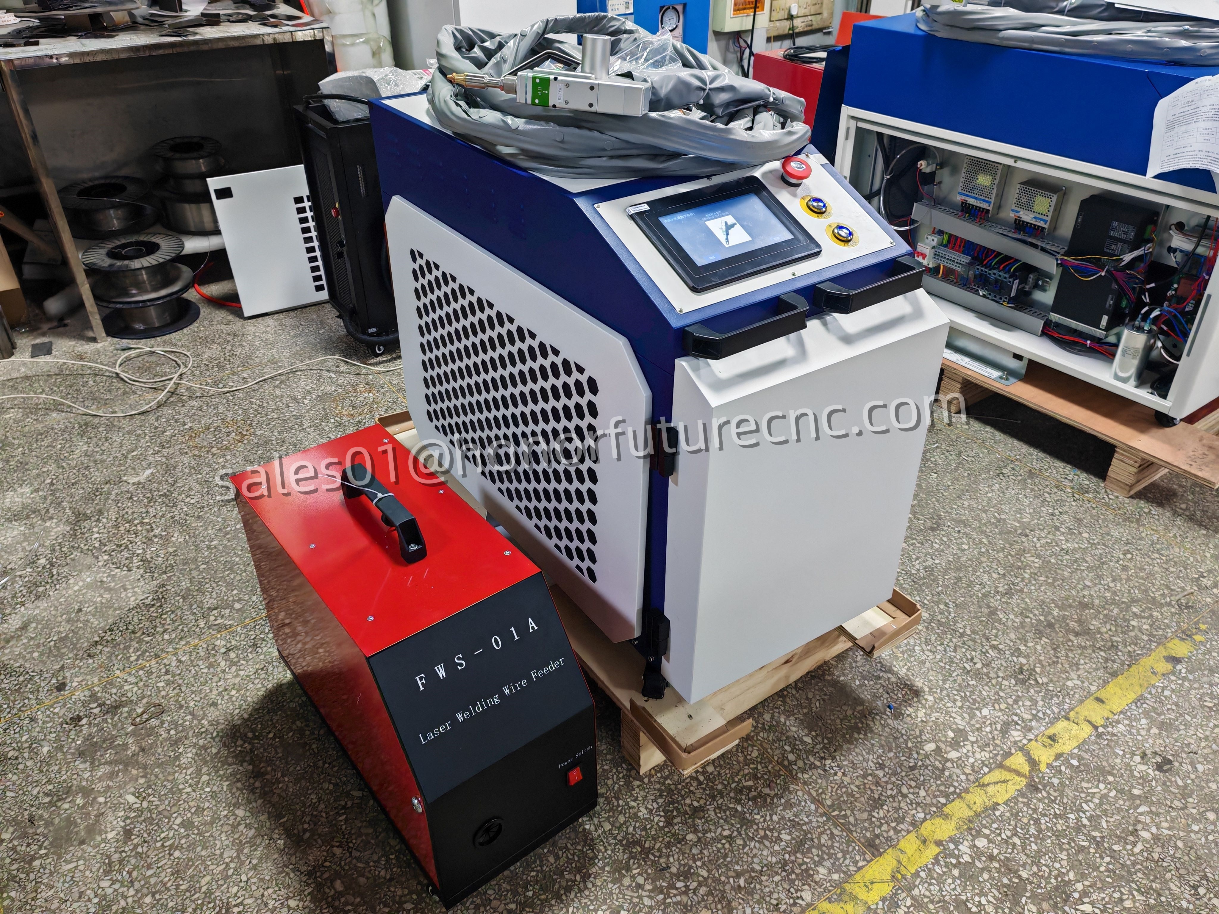 5 in 1 Handheld Industrial Bat - مراجعة Industrial Laser Cleaning Machine Price وسعره