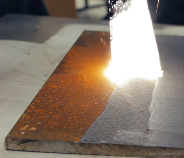 Multi-Purpose Laser Rust Clean - مراجعة Industrial Laser Cleaning Equipment وسعره
