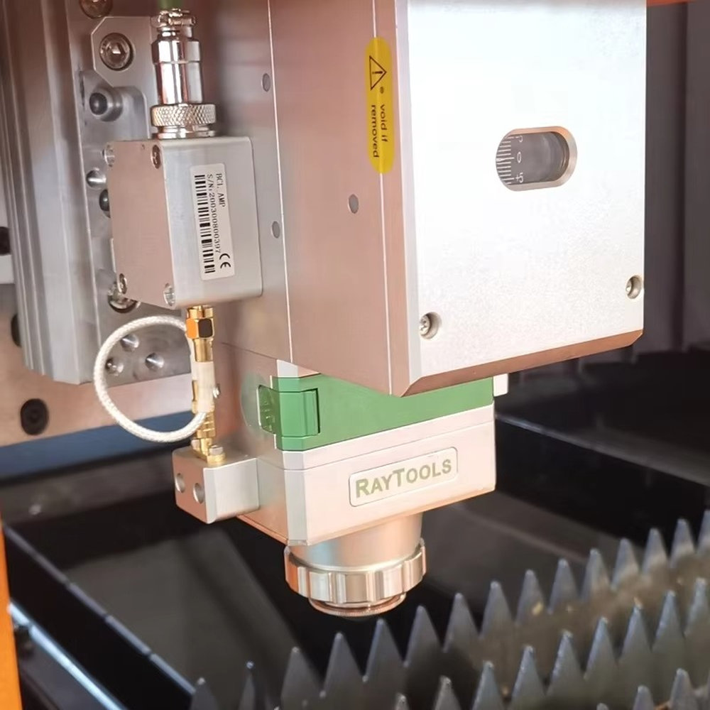 Industrial Auto Metal Processi - مراجعة Industrial Laser Cutter For Metal وسعره