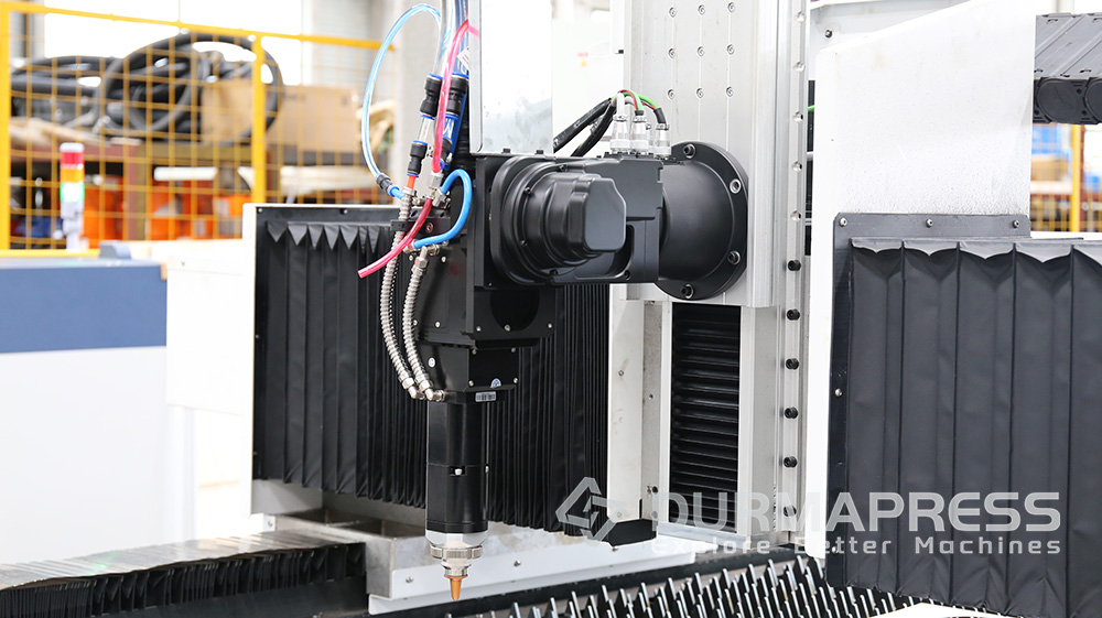 Bevel Cutting Head 30KW  CE Ce - مراجعة Quality Industrial Laser Cutting وسعره